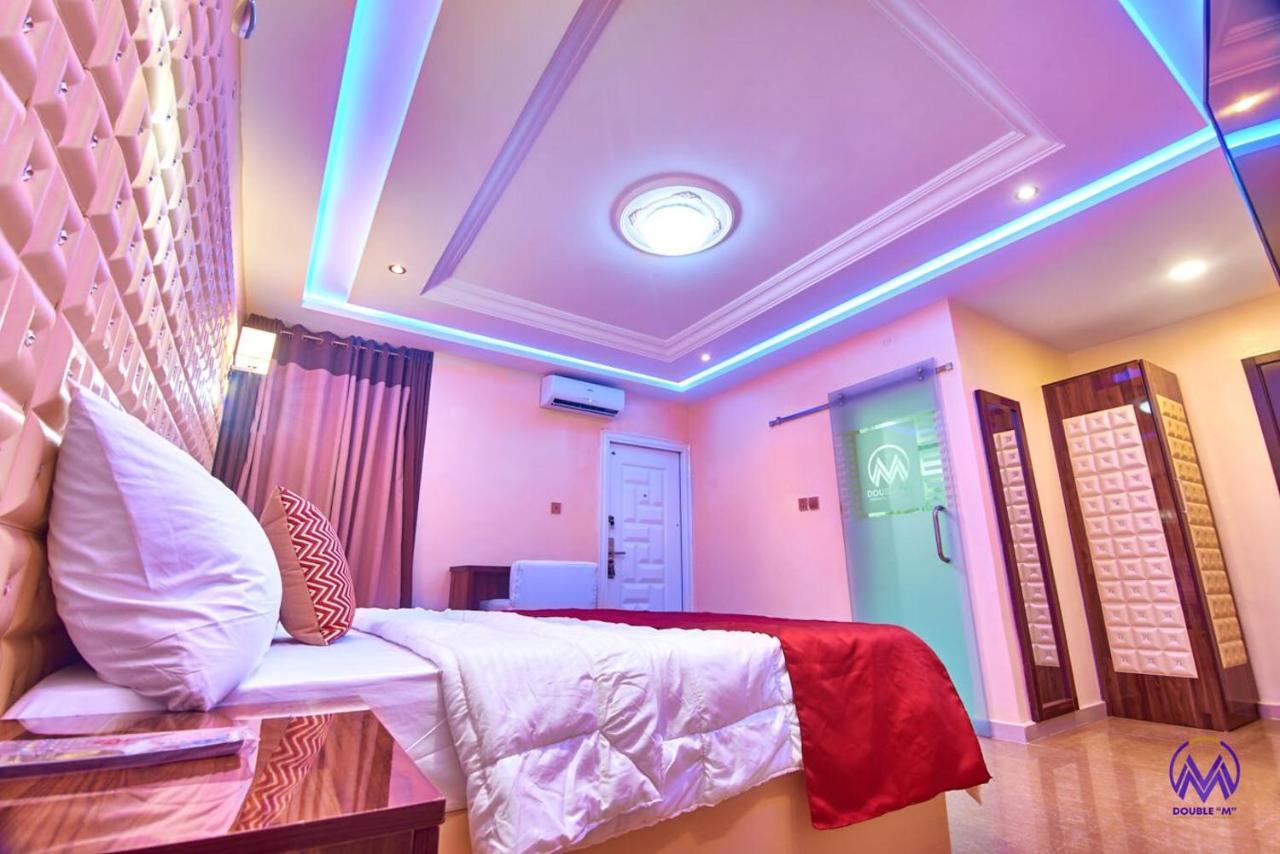 Double M Exquisite Suites And Lounge Lekki Ogombo Exterior foto